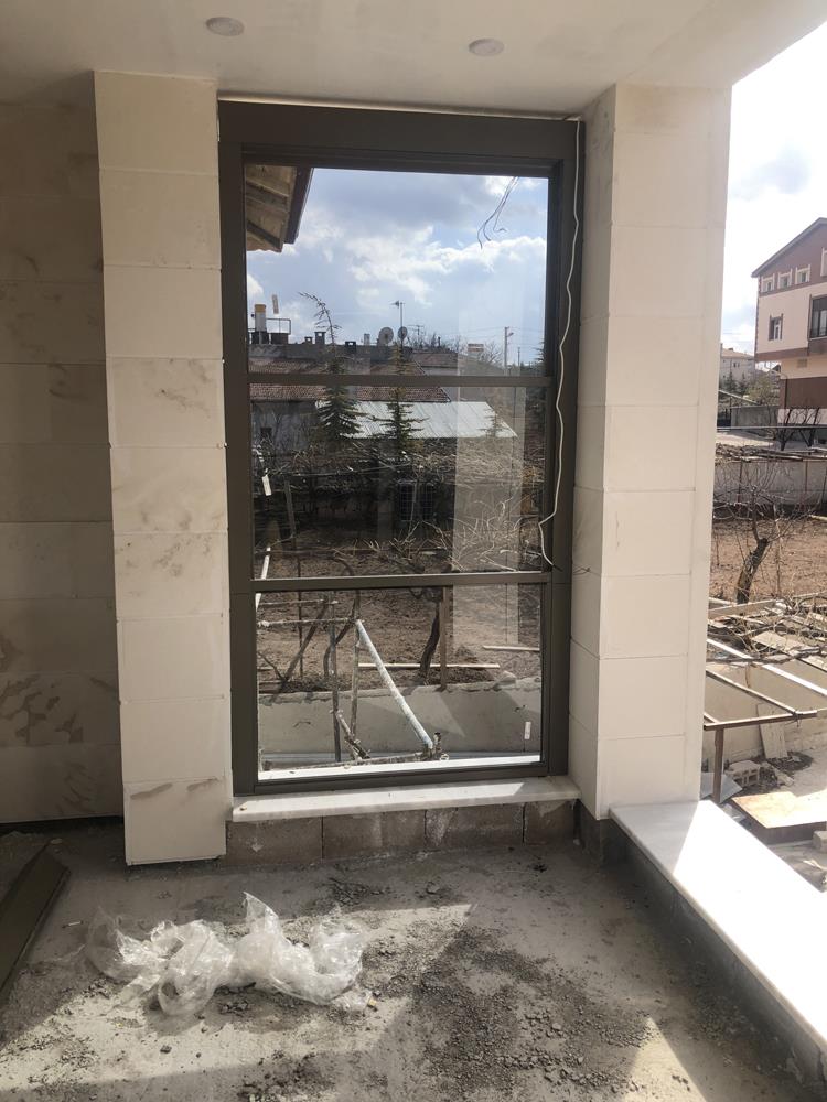 Giyotin Cam Sistemi 4